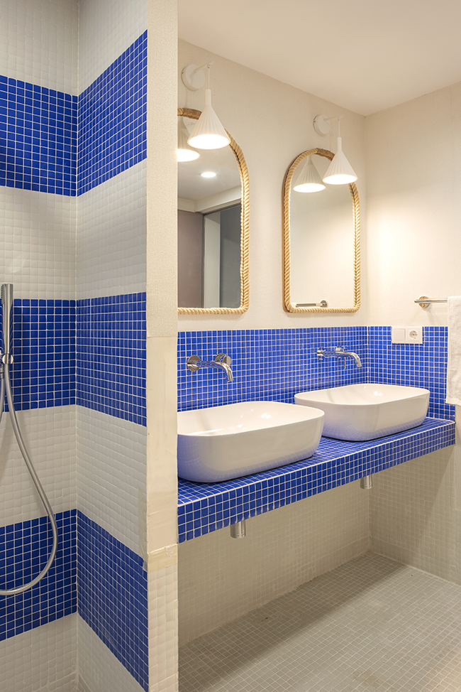 diseño baño alojamiento turístico
